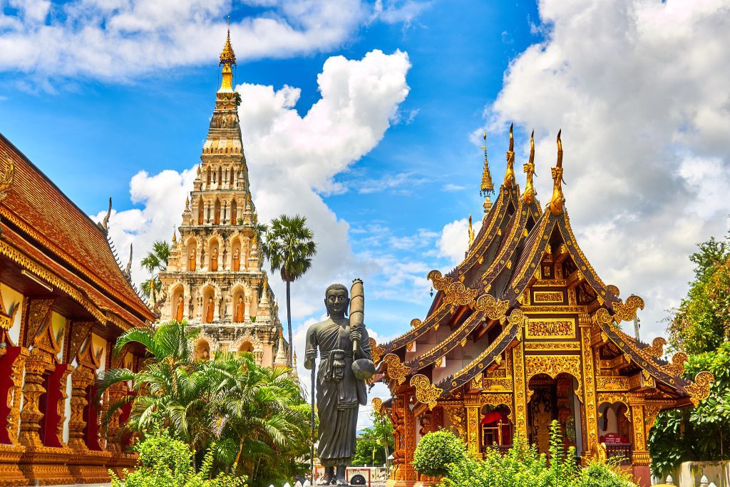 chiang mai to see wiang kum kum